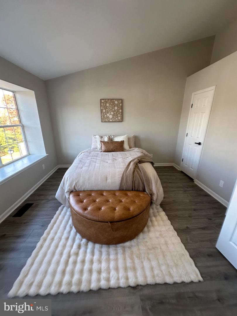 8205 CROSSBROOK CT #201, LORTON, Virginia 22079, 2 Bedrooms Bedrooms, ,1 BathroomBathrooms,Residential,For sale,8205 CROSSBROOK CT #201,VAFX2275818 MLS # VAFX2275818
