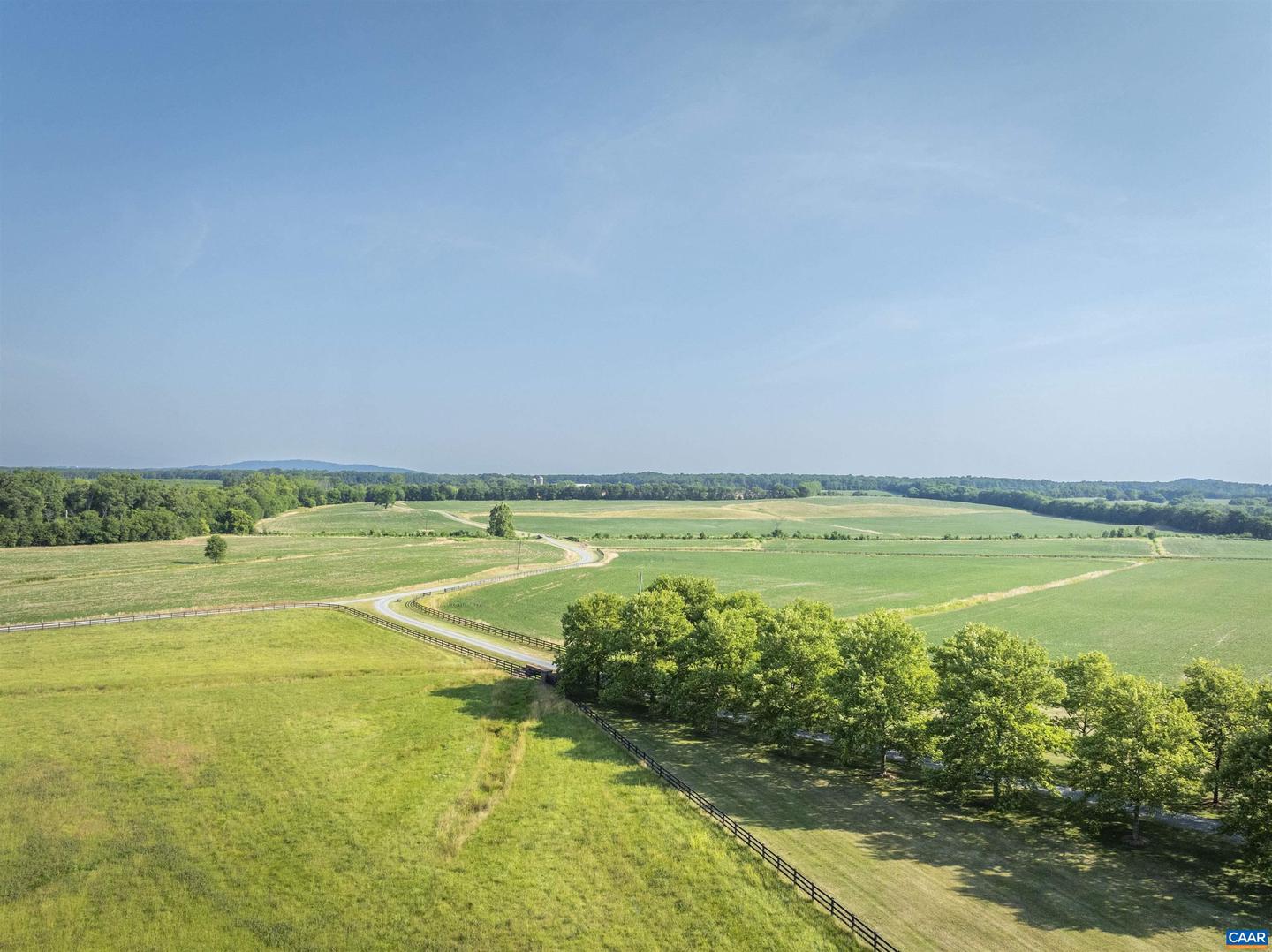 23501 GREENVILLE RD, CULPEPER, Virginia 22701, 5 Bedrooms Bedrooms, ,3 BathroomsBathrooms,Residential,For sale,23501 GREENVILLE RD,650903 MLS # 650903 23501 GREENVILLE RD, CULPEPER, Virginia 22701, 5 Bedrooms Bedrooms, ,3 BathroomsBathrooms,Residential,For sale,23501 GREENVILLE RD,650903 MLS # 650903