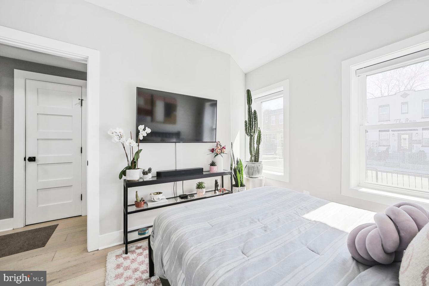 1144 OWEN PL NE #1, WASHINGTON, District Of Columbia 20002, 2 Bedrooms Bedrooms, ,1 BathroomBathrooms,Residential,For sale,1144 OWEN PL NE #1,DCDC2188766 MLS # DCDC2188766