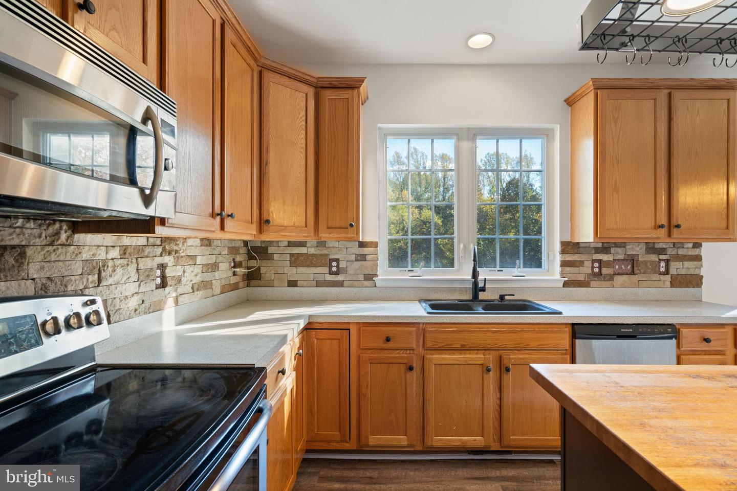10746 GREENBRIAR LN, SPOTSYLVANIA, Virginia 22553, 5 Bedrooms Bedrooms, ,2 BathroomsBathrooms,Residential,For sale,10746 GREENBRIAR LN,VASP2034708 MLS # VASP2034708 10746 GREENBRIAR LN, SPOTSYLVANIA, Virginia 22553, 5 Bedrooms Bedrooms, ,2 BathroomsBathrooms,Residential,For sale,10746 GREENBRIAR LN,VASP2034708 MLS # VASP2034708