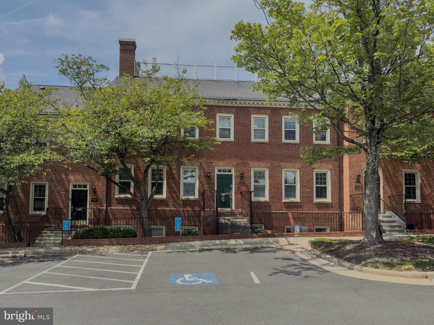 4157 CHAIN BRIDGE RD, FAIRFAX, Virginia 22030, ,Land,For sale,4157 CHAIN BRIDGE RD,VAFC2007256 MLS # VAFC2007256 4157 CHAIN BRIDGE RD, FAIRFAX, Virginia 22030, ,Land,For sale,4157 CHAIN BRIDGE RD,VAFC2007256 MLS # VAFC2007256