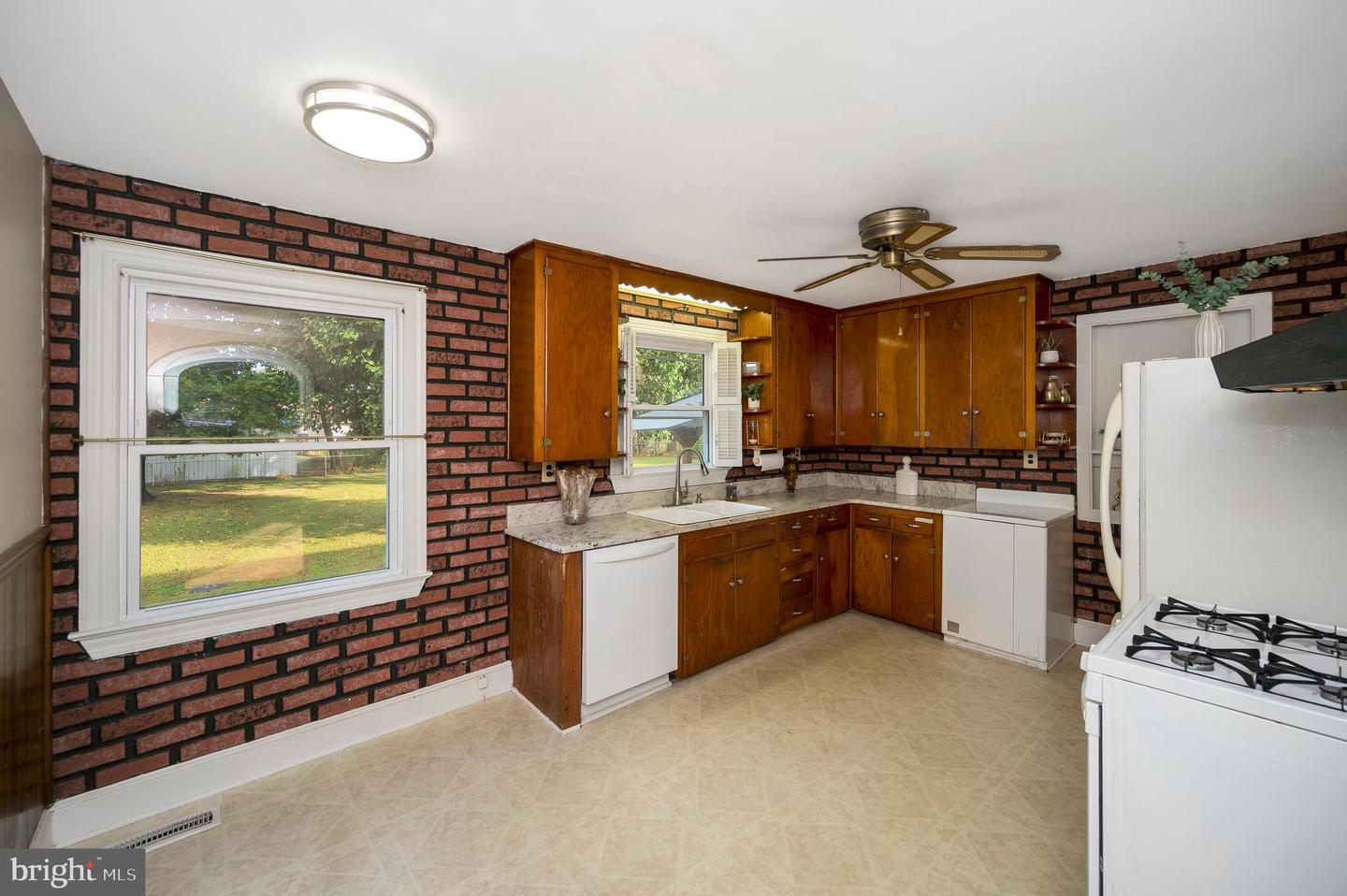 205 HAMILTON ST, FREDERICKSBURG, Virginia 22408, 3 Bedrooms Bedrooms, ,1 BathroomBathrooms,Residential,For sale,205 HAMILTON ST,VASP2035446 MLS # VASP2035446 205 HAMILTON ST, FREDERICKSBURG, Virginia 22408, 3 Bedrooms Bedrooms, ,1 BathroomBathrooms,Residential,For sale,205 HAMILTON ST,VASP2035446 MLS # VASP2035446