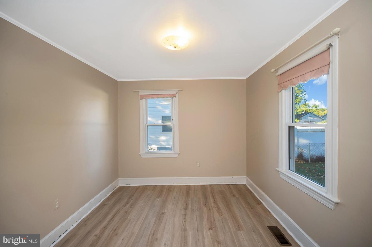 205 HAMILTON ST, FREDERICKSBURG, Virginia 22408, 3 Bedrooms Bedrooms, ,1 BathroomBathrooms,Residential,For sale,205 HAMILTON ST,VASP2035446 MLS # VASP2035446 205 HAMILTON ST, FREDERICKSBURG, Virginia 22408, 3 Bedrooms Bedrooms, ,1 BathroomBathrooms,Residential,For sale,205 HAMILTON ST,VASP2035446 MLS # VASP2035446