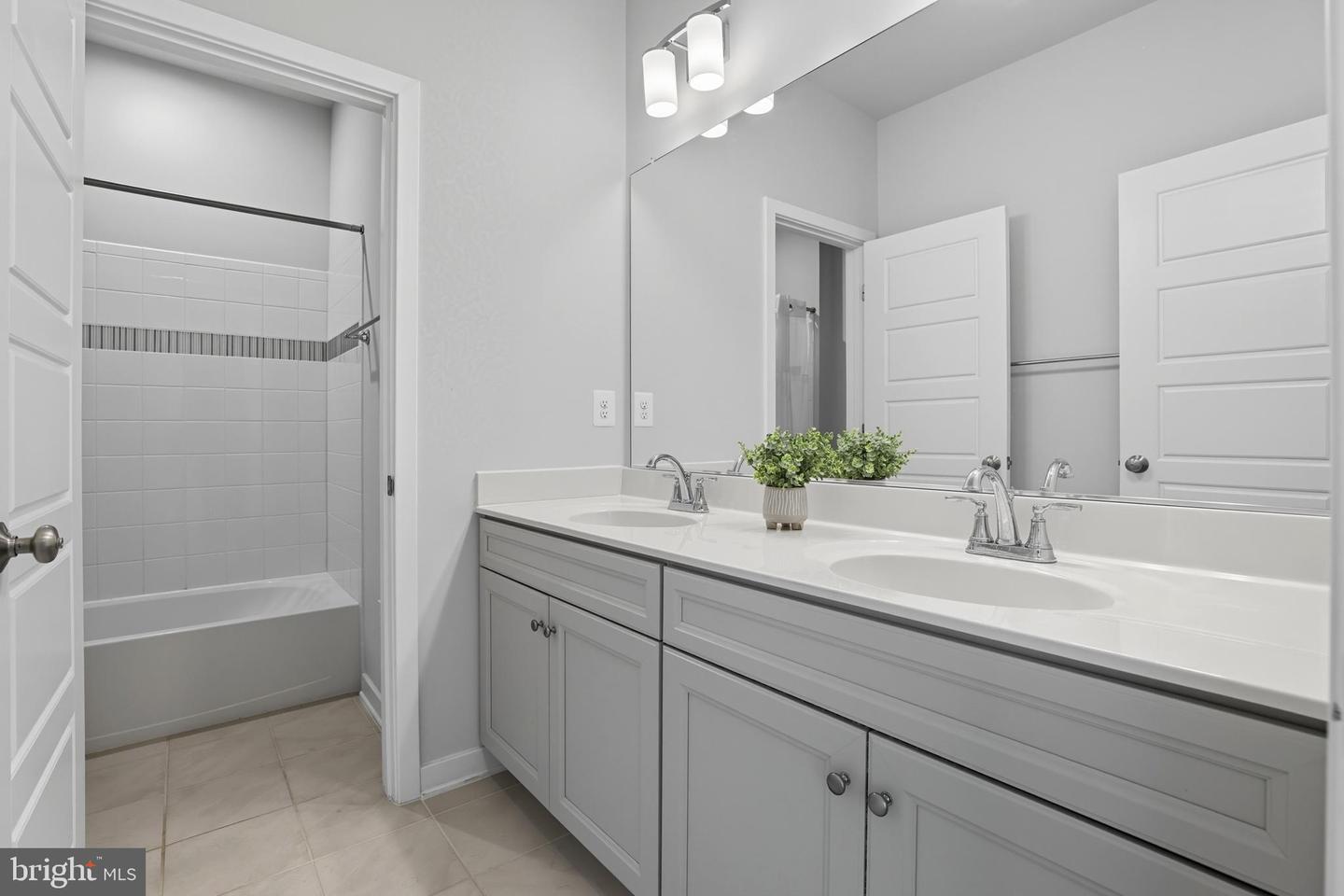 42048 CREIGHTON RD, ASHBURN, Virginia 20148, 5 Bedrooms Bedrooms, ,3 BathroomsBathrooms,Residential,For sale,42048 CREIGHTON RD,VALO2104566 MLS # VALO2104566 42048 CREIGHTON RD, ASHBURN, Virginia 20148, 5 Bedrooms Bedrooms, ,3 BathroomsBathrooms,Residential,For sale,42048 CREIGHTON RD,VALO2104566 MLS # VALO2104566