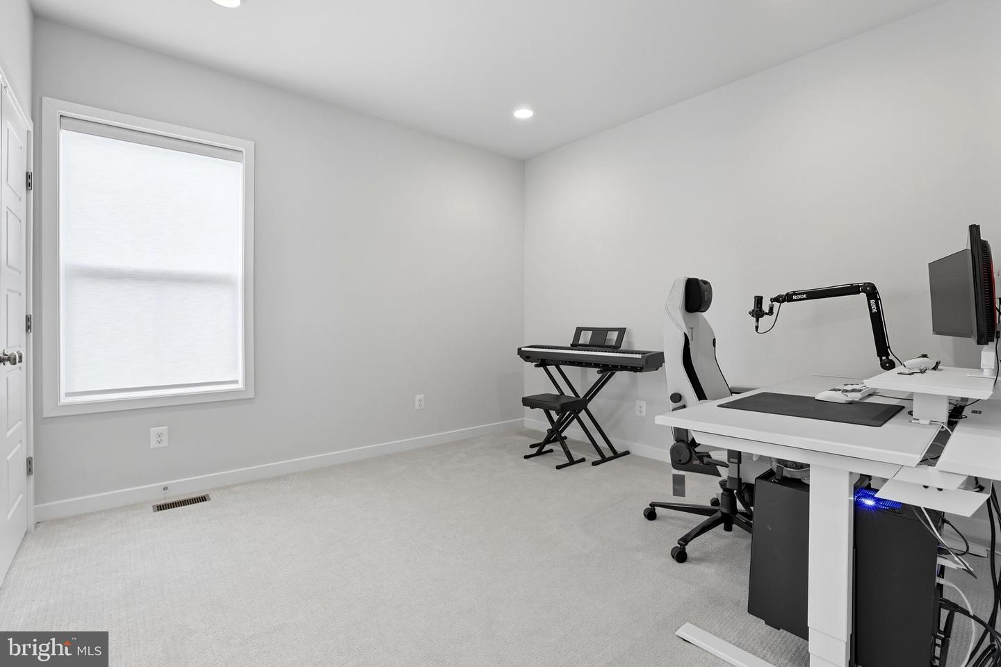 42048 CREIGHTON RD, ASHBURN, Virginia 20148, 5 Bedrooms Bedrooms, ,3 BathroomsBathrooms,Residential,For sale,42048 CREIGHTON RD,VALO2104566 MLS # VALO2104566 42048 CREIGHTON RD, ASHBURN, Virginia 20148, 5 Bedrooms Bedrooms, ,3 BathroomsBathrooms,Residential,For sale,42048 CREIGHTON RD,VALO2104566 MLS # VALO2104566