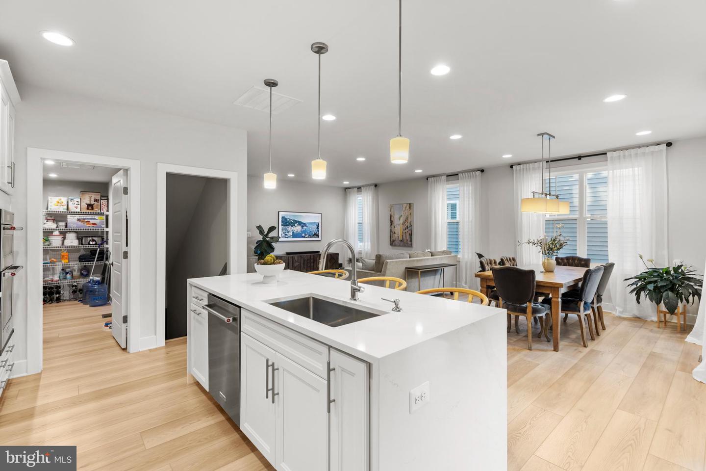 42048 CREIGHTON RD, ASHBURN, Virginia 20148, 5 Bedrooms Bedrooms, ,3 BathroomsBathrooms,Residential,For sale,42048 CREIGHTON RD,VALO2104566 MLS # VALO2104566 42048 CREIGHTON RD, ASHBURN, Virginia 20148, 5 Bedrooms Bedrooms, ,3 BathroomsBathrooms,Residential,For sale,42048 CREIGHTON RD,VALO2104566 MLS # VALO2104566