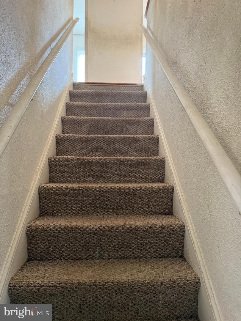 13409 PINETREE DR, WOODBRIDGE, Virginia 22191, 3 Bedrooms Bedrooms, ,1 BathroomBathrooms,Residential,For sale,13409 PINETREE DR,VAPW2103102 MLS # VAPW2103102 13409 PINETREE DR, WOODBRIDGE, Virginia 22191, 3 Bedrooms Bedrooms, ,1 BathroomBathrooms,Residential,For sale,13409 PINETREE DR,VAPW2103102 MLS # VAPW2103102