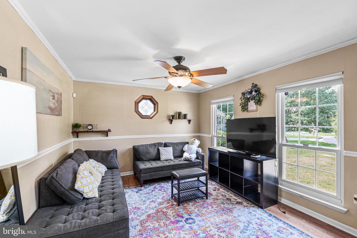 6013 PEPCO CT, WOODBRIDGE, Virginia 22193, 3 Bedrooms Bedrooms, 11 Rooms Rooms,3 BathroomsBathrooms,Residential,For sale,6013 PEPCO CT,VAPW2103144 MLS # VAPW2103144