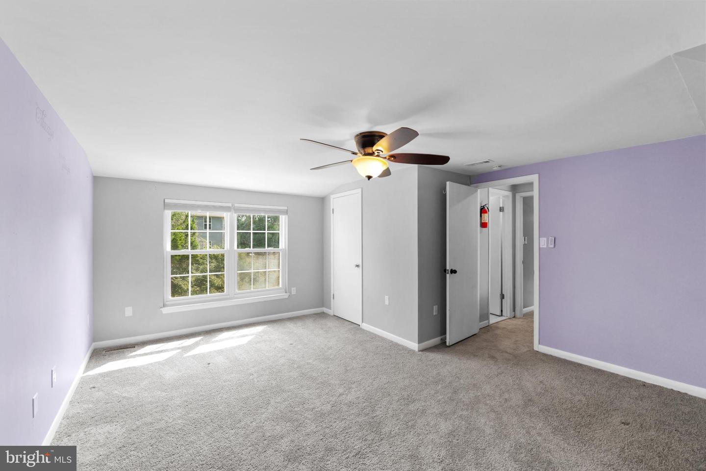 6013 PEPCO CT, WOODBRIDGE, Virginia 22193, 3 Bedrooms Bedrooms, 11 Rooms Rooms,3 BathroomsBathrooms,Residential,For sale,6013 PEPCO CT,VAPW2103144 MLS # VAPW2103144