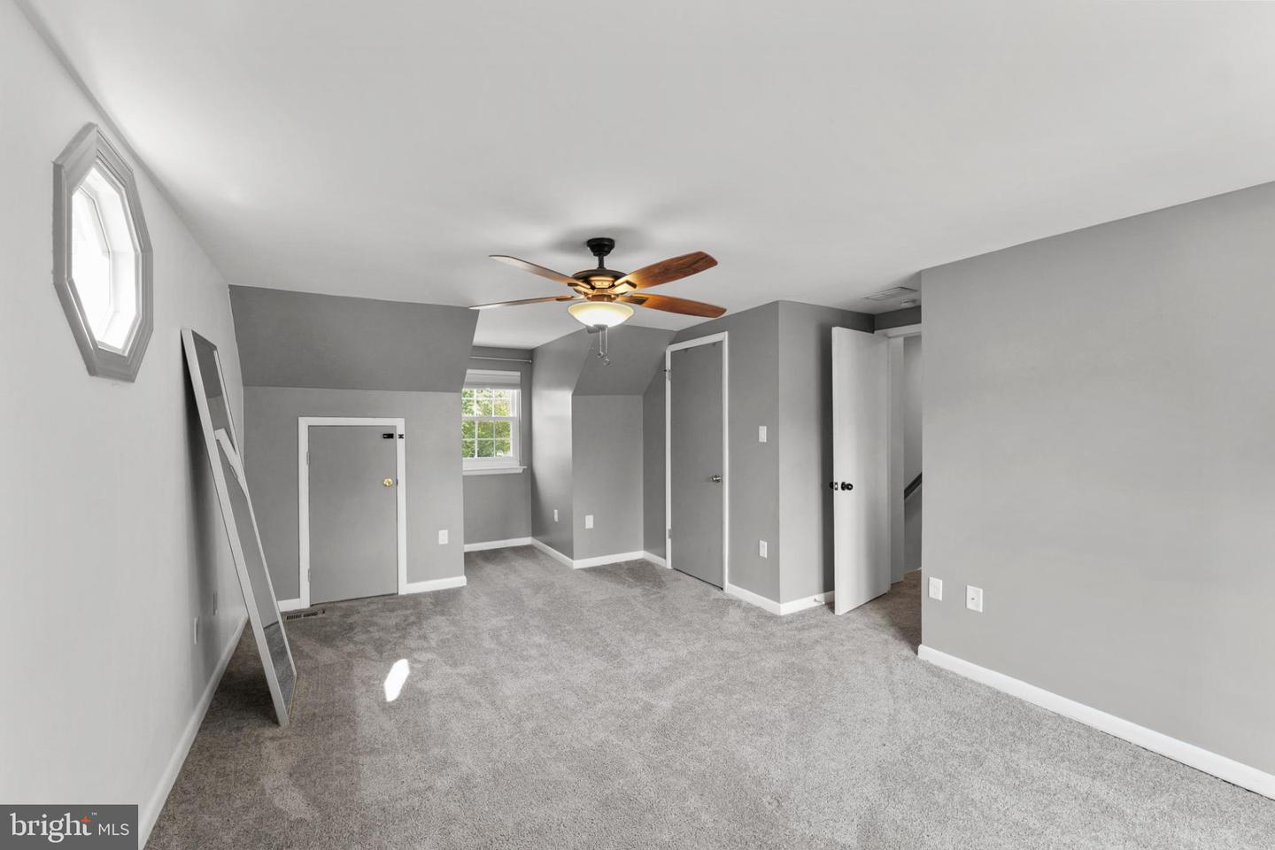 6013 PEPCO CT, WOODBRIDGE, Virginia 22193, 3 Bedrooms Bedrooms, 11 Rooms Rooms,3 BathroomsBathrooms,Residential,For sale,6013 PEPCO CT,VAPW2103144 MLS # VAPW2103144
