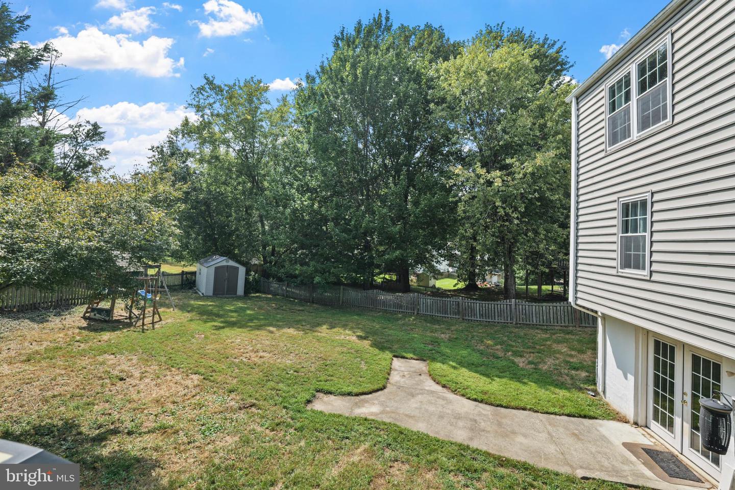6013 PEPCO CT, WOODBRIDGE, Virginia 22193, 3 Bedrooms Bedrooms, 11 Rooms Rooms,3 BathroomsBathrooms,Residential,For sale,6013 PEPCO CT,VAPW2103144 MLS # VAPW2103144