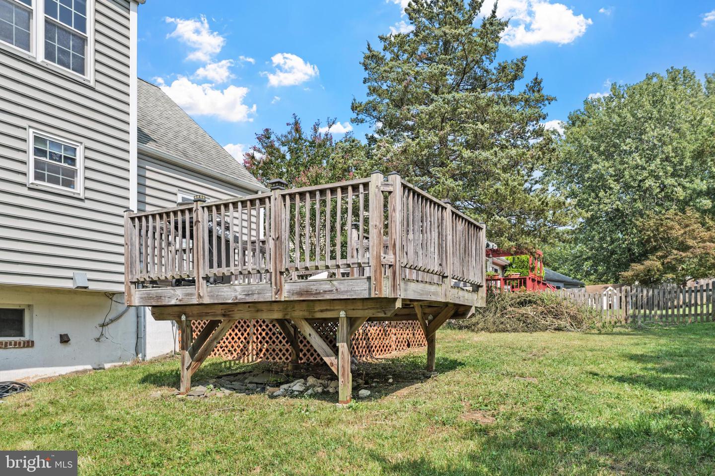 6013 PEPCO CT, WOODBRIDGE, Virginia 22193, 3 Bedrooms Bedrooms, 11 Rooms Rooms,3 BathroomsBathrooms,Residential,For sale,6013 PEPCO CT,VAPW2103144 MLS # VAPW2103144