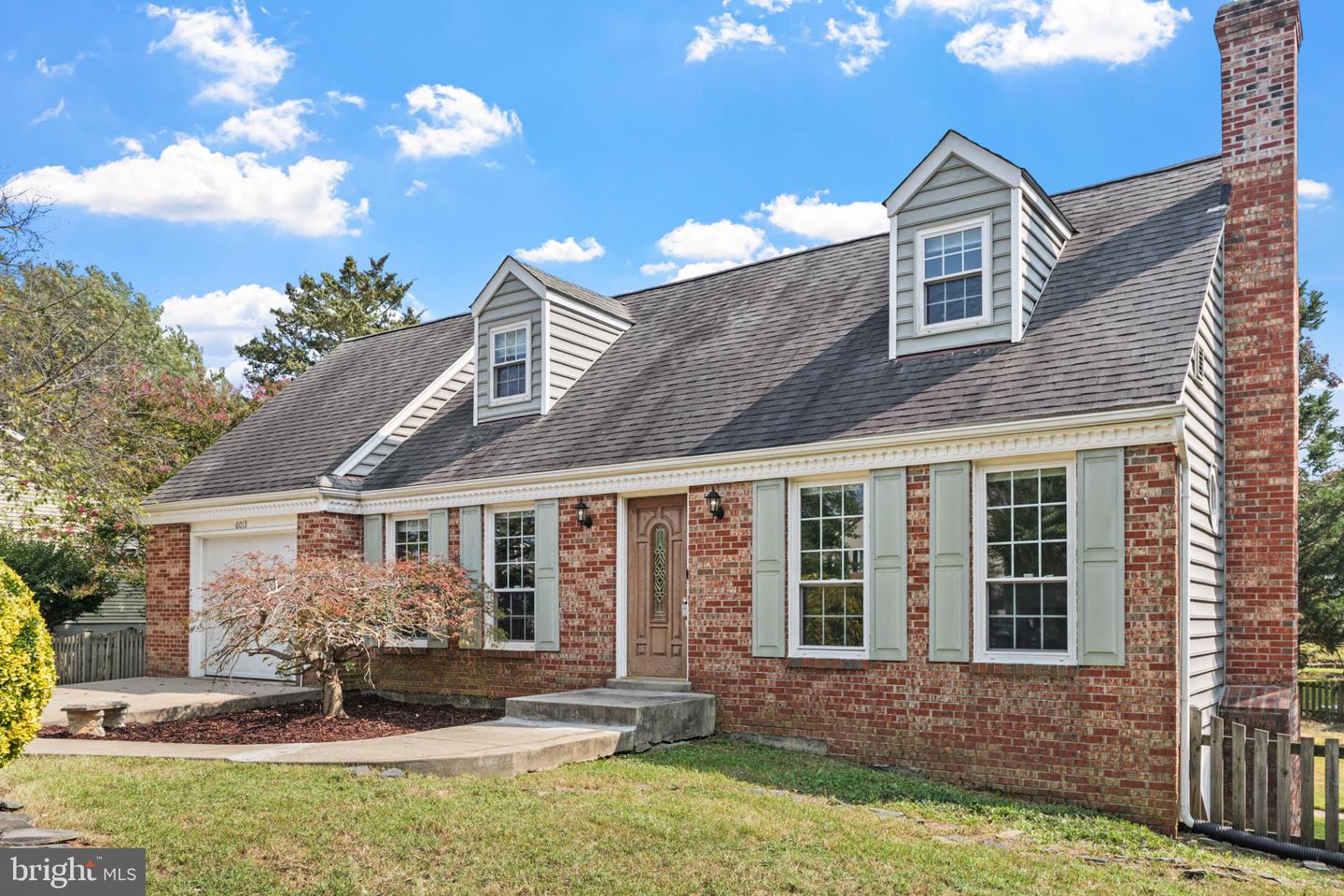 6013 PEPCO CT, WOODBRIDGE, Virginia 22193, 3 Bedrooms Bedrooms, 11 Rooms Rooms,3 BathroomsBathrooms,Residential,For sale,6013 PEPCO CT,VAPW2103144 MLS # VAPW2103144