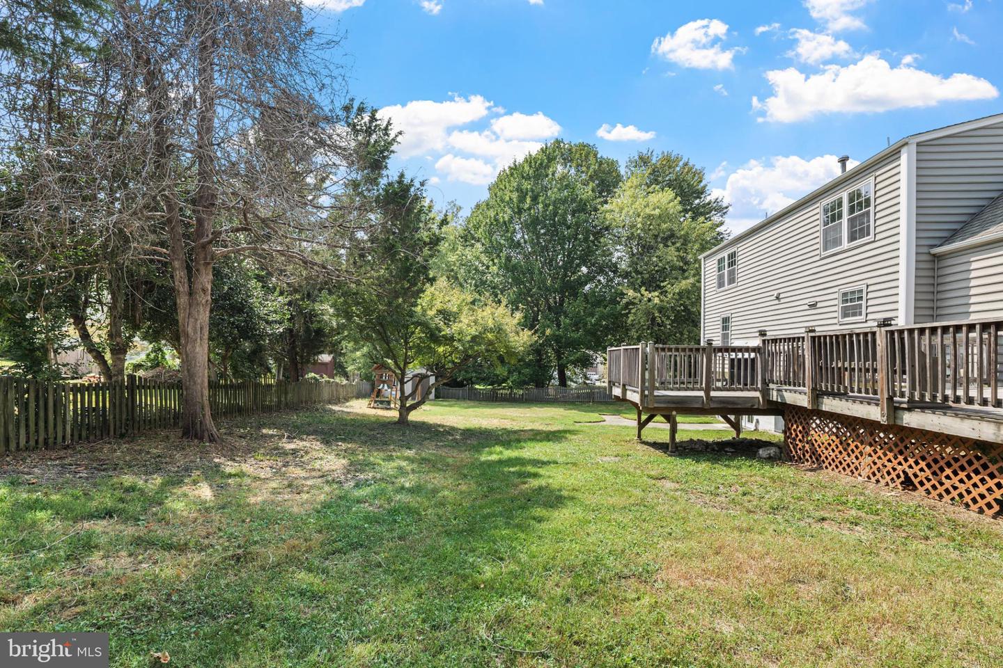 6013 PEPCO CT, WOODBRIDGE, Virginia 22193, 3 Bedrooms Bedrooms, 11 Rooms Rooms,3 BathroomsBathrooms,Residential,For sale,6013 PEPCO CT,VAPW2103144 MLS # VAPW2103144