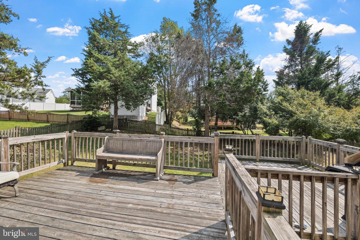 6013 PEPCO CT, WOODBRIDGE, Virginia 22193, 3 Bedrooms Bedrooms, 11 Rooms Rooms,3 BathroomsBathrooms,Residential,For sale,6013 PEPCO CT,VAPW2103144 MLS # VAPW2103144
