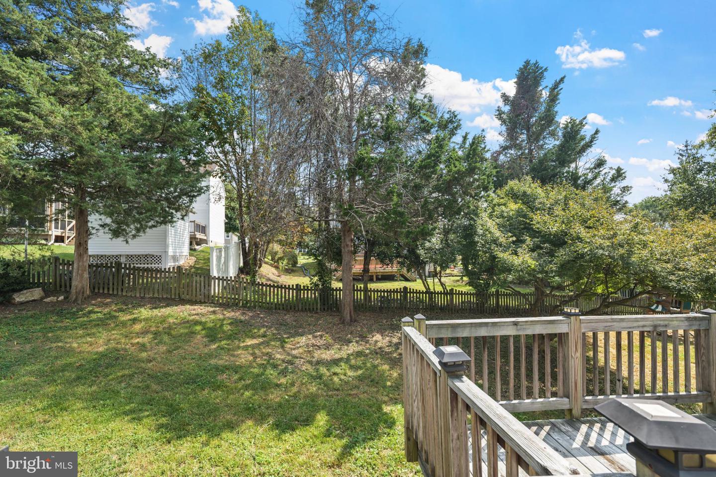 6013 PEPCO CT, WOODBRIDGE, Virginia 22193, 3 Bedrooms Bedrooms, 11 Rooms Rooms,3 BathroomsBathrooms,Residential,For sale,6013 PEPCO CT,VAPW2103144 MLS # VAPW2103144