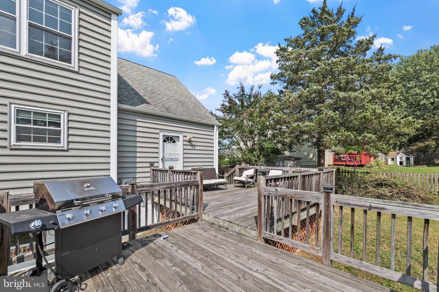 6013 PEPCO CT, WOODBRIDGE, Virginia 22193, 3 Bedrooms Bedrooms, 11 Rooms Rooms,3 BathroomsBathrooms,Residential,For sale,6013 PEPCO CT,VAPW2103144 MLS # VAPW2103144