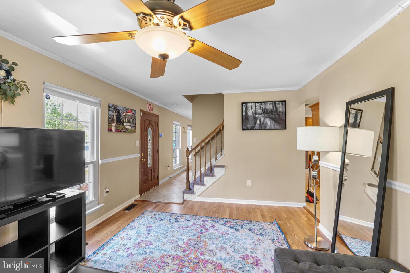 6013 PEPCO CT, WOODBRIDGE, Virginia 22193, 3 Bedrooms Bedrooms, 11 Rooms Rooms,3 BathroomsBathrooms,Residential,For sale,6013 PEPCO CT,VAPW2103144 MLS # VAPW2103144
