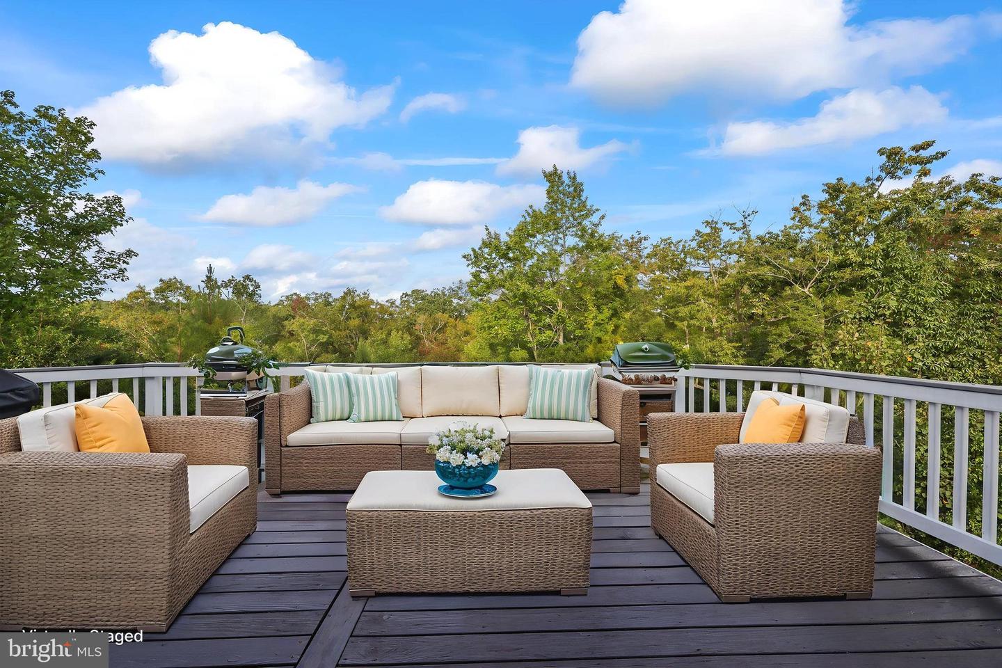 18 FARMVIEW DR, STAFFORD, Virginia 22554, 5 Bedrooms Bedrooms, ,4 BathroomsBathrooms,Residential,For sale,18 FARMVIEW DR,VAST2042384 MLS # VAST2042384