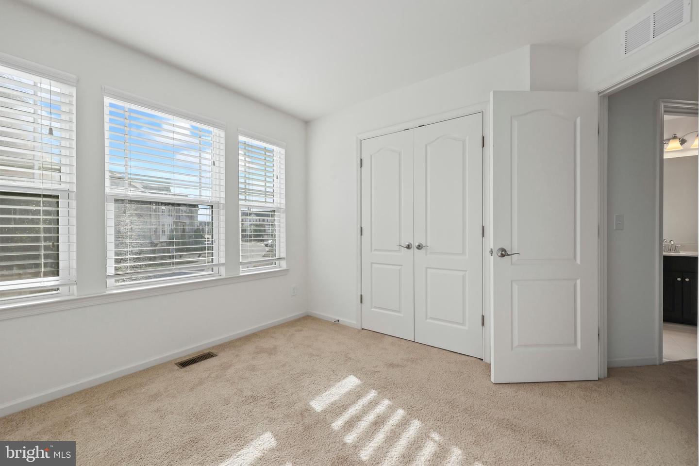 18 FARMVIEW DR, STAFFORD, Virginia 22554, 5 Bedrooms Bedrooms, ,4 BathroomsBathrooms,Residential,For sale,18 FARMVIEW DR,VAST2042384 MLS # VAST2042384