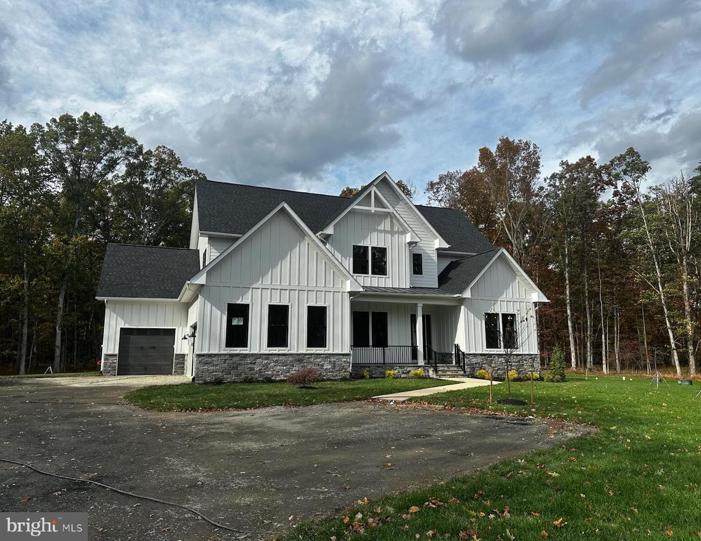 16630 DOMINION RESERVE CT, BROAD RUN, Virginia 20137, 6 Bedrooms Bedrooms, 13 Rooms Rooms,5 BathroomsBathrooms,Residential,For sale,16630 DOMINION RESERVE CT,VAPW2103810 MLS # VAPW2103810