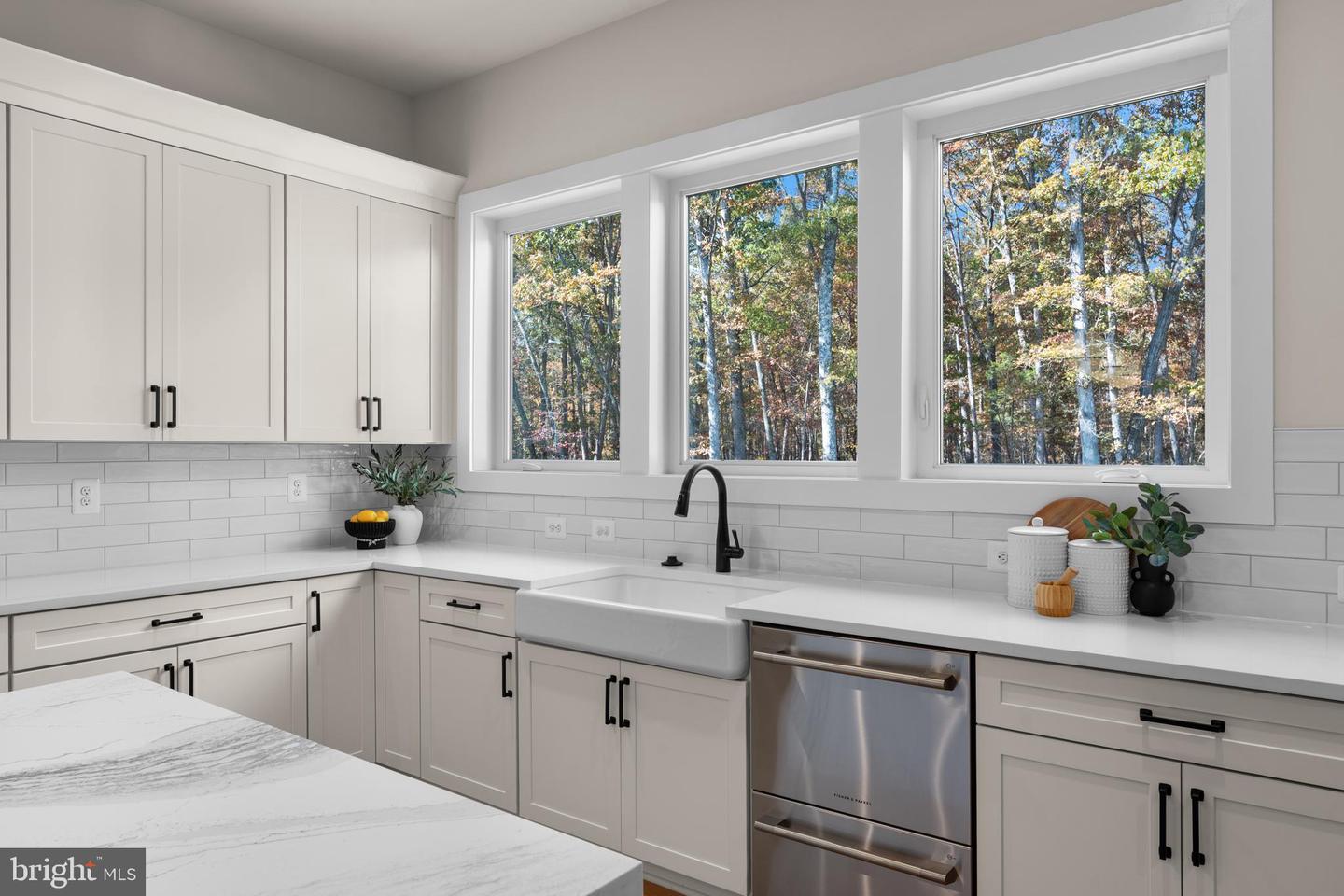 16630 DOMINION RESERVE CT, BROAD RUN, Virginia 20137, 6 Bedrooms Bedrooms, 13 Rooms Rooms,5 BathroomsBathrooms,Residential,For sale,16630 DOMINION RESERVE CT,VAPW2103810 MLS # VAPW2103810 16630 DOMINION RESERVE CT, BROAD RUN, Virginia 20137, 6 Bedrooms Bedrooms, 13 Rooms Rooms,5 BathroomsBathrooms,Residential,For sale,16630 DOMINION RESERVE CT,VAPW2103810 MLS # VAPW2103810