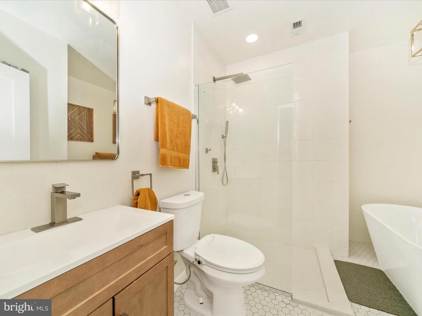 1825 W ST SE, WASHINGTON, District Of Columbia 20020, 3 Bedrooms Bedrooms, ,2 BathroomsBathrooms,Residential,For sale,1825 W ST SE,DCDC2222322 MLS # DCDC2222322 1825 W ST SE, WASHINGTON, District Of Columbia 20020, 3 Bedrooms Bedrooms, ,2 BathroomsBathrooms,Residential,For sale,1825 W ST SE,DCDC2222322 MLS # DCDC2222322