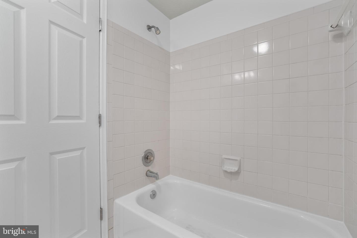 17060 CAPRI LN #304, DUMFRIES, Virginia 22026, 2 Bedrooms Bedrooms, ,2 BathroomsBathrooms,Residential,For sale,17060 CAPRI LN #304,VAPW2104252 MLS # VAPW2104252 17060 CAPRI LN #304, DUMFRIES, Virginia 22026, 2 Bedrooms Bedrooms, ,2 BathroomsBathrooms,Residential,For sale,17060 CAPRI LN #304,VAPW2104252 MLS # VAPW2104252
