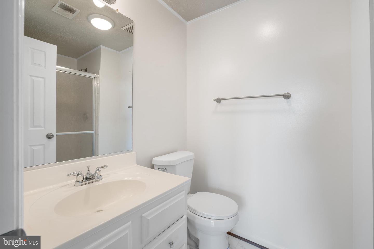 17060 CAPRI LN #304, DUMFRIES, Virginia 22026, 2 Bedrooms Bedrooms, ,2 BathroomsBathrooms,Residential,For sale,17060 CAPRI LN #304,VAPW2104252 MLS # VAPW2104252 17060 CAPRI LN #304, DUMFRIES, Virginia 22026, 2 Bedrooms Bedrooms, ,2 BathroomsBathrooms,Residential,For sale,17060 CAPRI LN #304,VAPW2104252 MLS # VAPW2104252