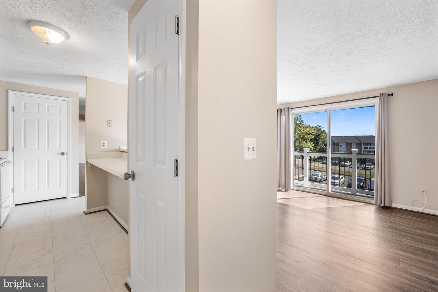17060 CAPRI LN #304, DUMFRIES, Virginia 22026, 2 Bedrooms Bedrooms, ,2 BathroomsBathrooms,Residential,For sale,17060 CAPRI LN #304,VAPW2104252 MLS # VAPW2104252 17060 CAPRI LN #304, DUMFRIES, Virginia 22026, 2 Bedrooms Bedrooms, ,2 BathroomsBathrooms,Residential,For sale,17060 CAPRI LN #304,VAPW2104252 MLS # VAPW2104252