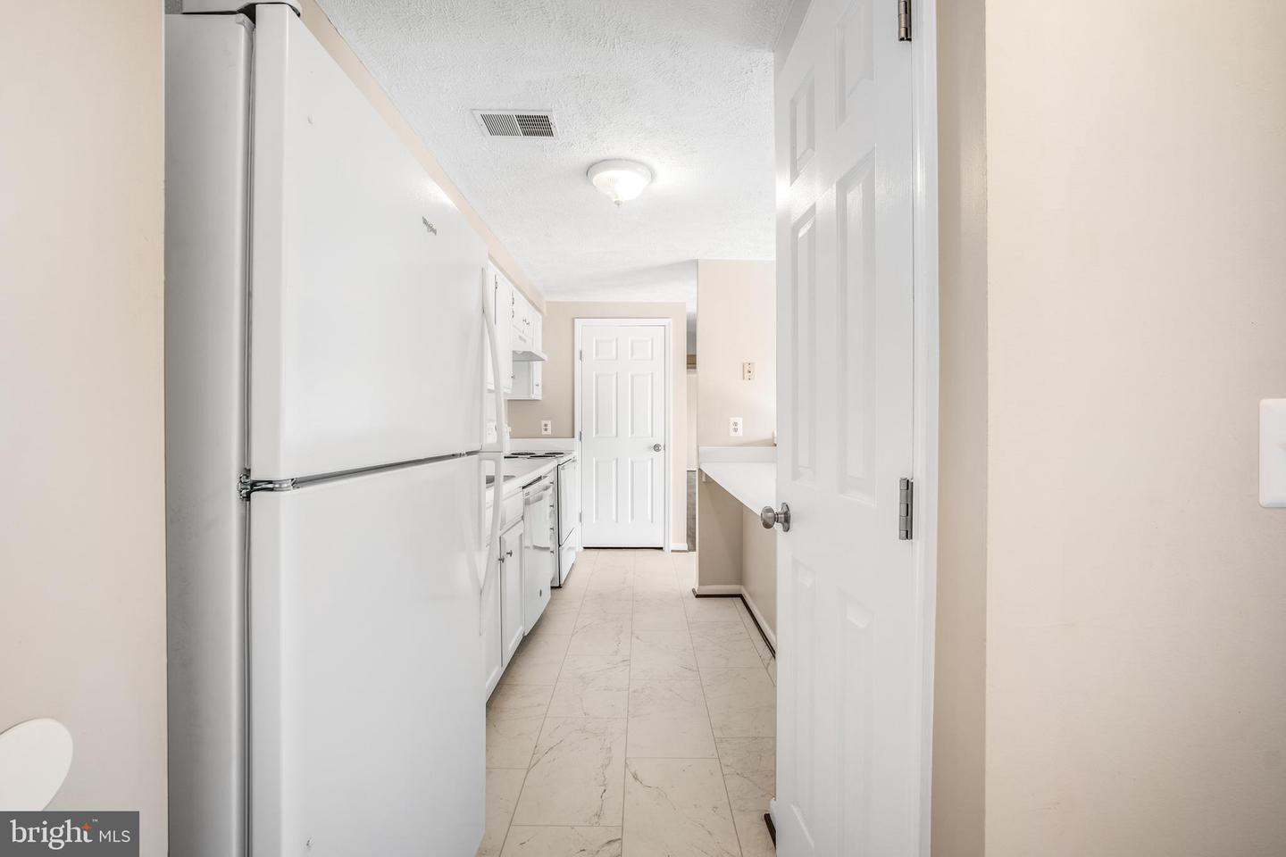 17060 CAPRI LN #304, DUMFRIES, Virginia 22026, 2 Bedrooms Bedrooms, ,2 BathroomsBathrooms,Residential,For sale,17060 CAPRI LN #304,VAPW2104252 MLS # VAPW2104252 17060 CAPRI LN #304, DUMFRIES, Virginia 22026, 2 Bedrooms Bedrooms, ,2 BathroomsBathrooms,Residential,For sale,17060 CAPRI LN #304,VAPW2104252 MLS # VAPW2104252