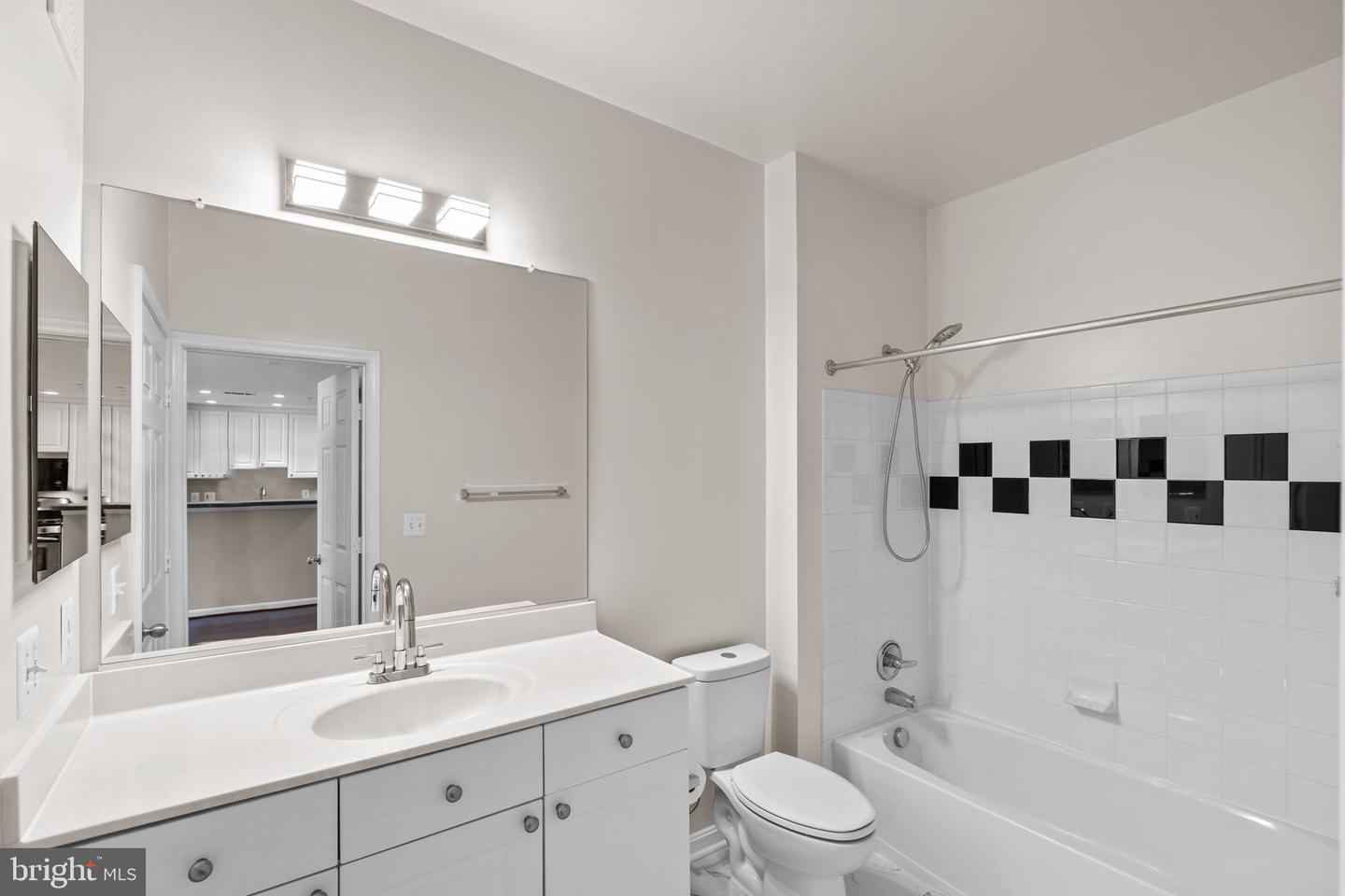 11326 ARISTOTLE DR #4-401, FAIRFAX, Virginia 22030, 2 Bedrooms Bedrooms, ,2 BathroomsBathrooms,Residential,For sale,11326 ARISTOTLE DR #4-401,VAFX2268860 MLS # VAFX2268860 11326 ARISTOTLE DR #4-401, FAIRFAX, Virginia 22030, 2 Bedrooms Bedrooms, ,2 BathroomsBathrooms,Residential,For sale,11326 ARISTOTLE DR #4-401,VAFX2268860 MLS # VAFX2268860