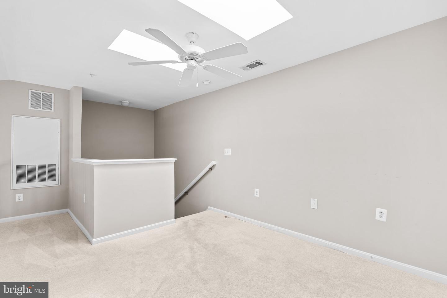 11326 ARISTOTLE DR #4-401, FAIRFAX, Virginia 22030, 2 Bedrooms Bedrooms, ,2 BathroomsBathrooms,Residential,For sale,11326 ARISTOTLE DR #4-401,VAFX2268860 MLS # VAFX2268860 11326 ARISTOTLE DR #4-401, FAIRFAX, Virginia 22030, 2 Bedrooms Bedrooms, ,2 BathroomsBathrooms,Residential,For sale,11326 ARISTOTLE DR #4-401,VAFX2268860 MLS # VAFX2268860