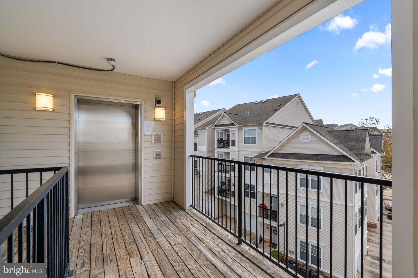11326 ARISTOTLE DR #4-401, FAIRFAX, Virginia 22030, 2 Bedrooms Bedrooms, ,2 BathroomsBathrooms,Residential,For sale,11326 ARISTOTLE DR #4-401,VAFX2268860 MLS # VAFX2268860 11326 ARISTOTLE DR #4-401, FAIRFAX, Virginia 22030, 2 Bedrooms Bedrooms, ,2 BathroomsBathrooms,Residential,For sale,11326 ARISTOTLE DR #4-401,VAFX2268860 MLS # VAFX2268860