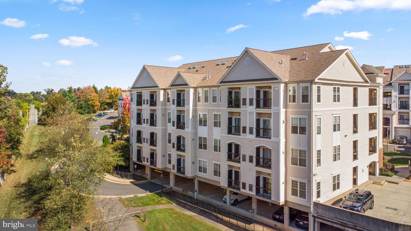 11326 ARISTOTLE DR #4-401, FAIRFAX, Virginia 22030, 2 Bedrooms Bedrooms, ,2 BathroomsBathrooms,Residential,For sale,11326 ARISTOTLE DR #4-401,VAFX2268860 MLS # VAFX2268860 11326 ARISTOTLE DR #4-401, FAIRFAX, Virginia 22030, 2 Bedrooms Bedrooms, ,2 BathroomsBathrooms,Residential,For sale,11326 ARISTOTLE DR #4-401,VAFX2268860 MLS # VAFX2268860
