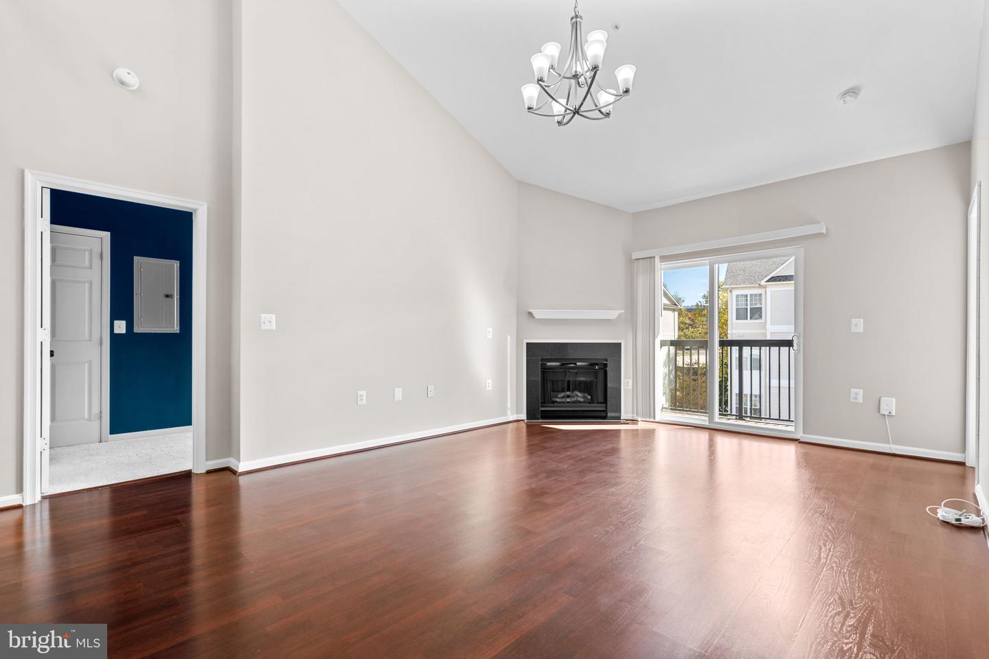 11326 ARISTOTLE DR #4-401, FAIRFAX, Virginia 22030, 2 Bedrooms Bedrooms, ,2 BathroomsBathrooms,Residential,For sale,11326 ARISTOTLE DR #4-401,VAFX2268860 MLS # VAFX2268860 11326 ARISTOTLE DR #4-401, FAIRFAX, Virginia 22030, 2 Bedrooms Bedrooms, ,2 BathroomsBathrooms,Residential,For sale,11326 ARISTOTLE DR #4-401,VAFX2268860 MLS # VAFX2268860
