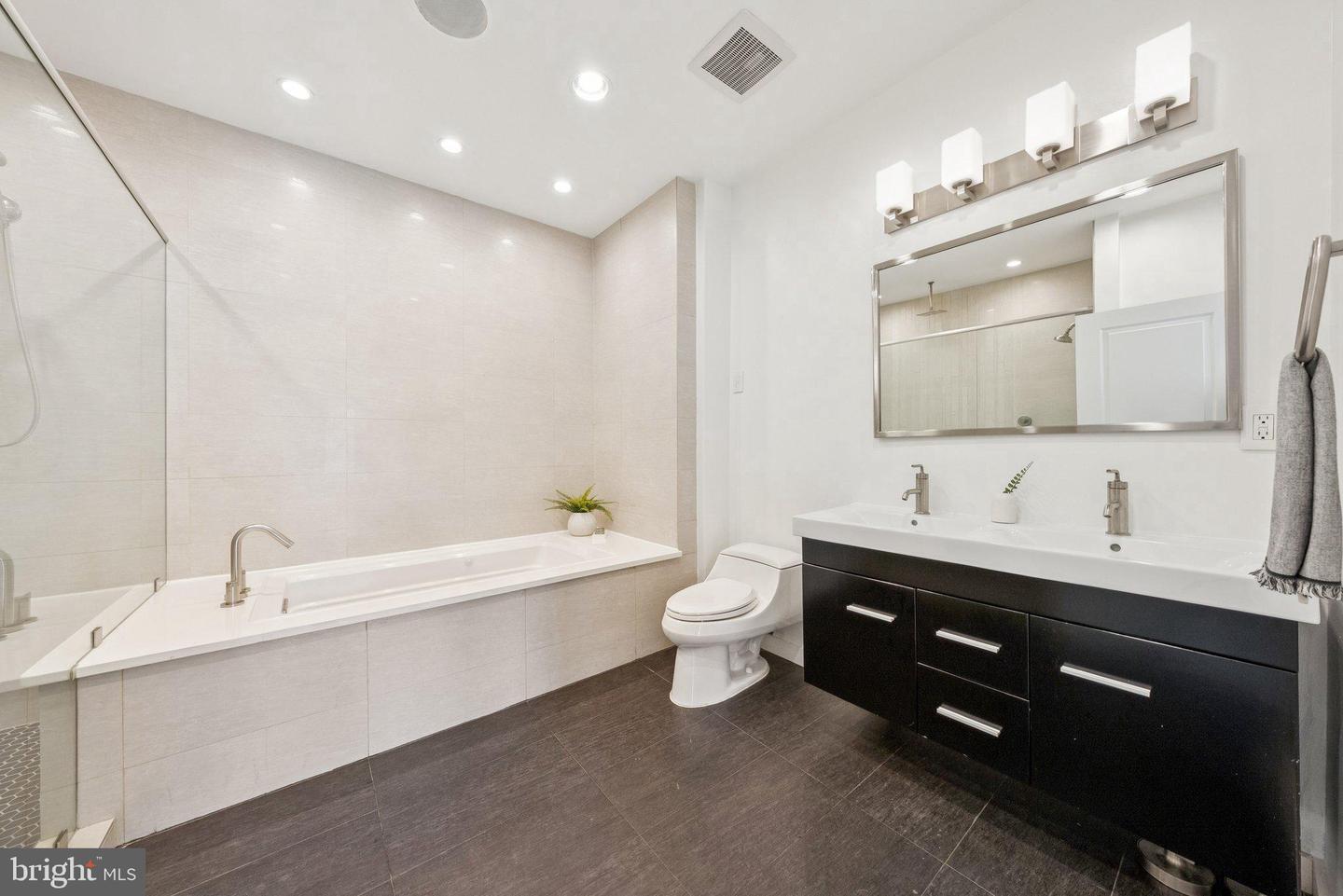 933 WESTMINSTER ST NW, WASHINGTON, District Of Columbia 20001, 6 Bedrooms Bedrooms, 12 Rooms Rooms,4 BathroomsBathrooms,Residential,For sale,933 WESTMINSTER ST NW,DCDC2224480 MLS # DCDC2224480 933 WESTMINSTER ST NW, WASHINGTON, District Of Columbia 20001, 6 Bedrooms Bedrooms, 12 Rooms Rooms,4 BathroomsBathrooms,Residential,For sale,933 WESTMINSTER ST NW,DCDC2224480 MLS # DCDC2224480
