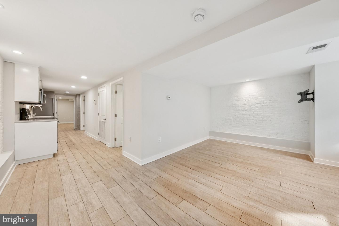 933 WESTMINSTER ST NW, WASHINGTON, District Of Columbia 20001, 6 Bedrooms Bedrooms, 12 Rooms Rooms,4 BathroomsBathrooms,Residential,For sale,933 WESTMINSTER ST NW,DCDC2224480 MLS # DCDC2224480 933 WESTMINSTER ST NW, WASHINGTON, District Of Columbia 20001, 6 Bedrooms Bedrooms, 12 Rooms Rooms,4 BathroomsBathrooms,Residential,For sale,933 WESTMINSTER ST NW,DCDC2224480 MLS # DCDC2224480