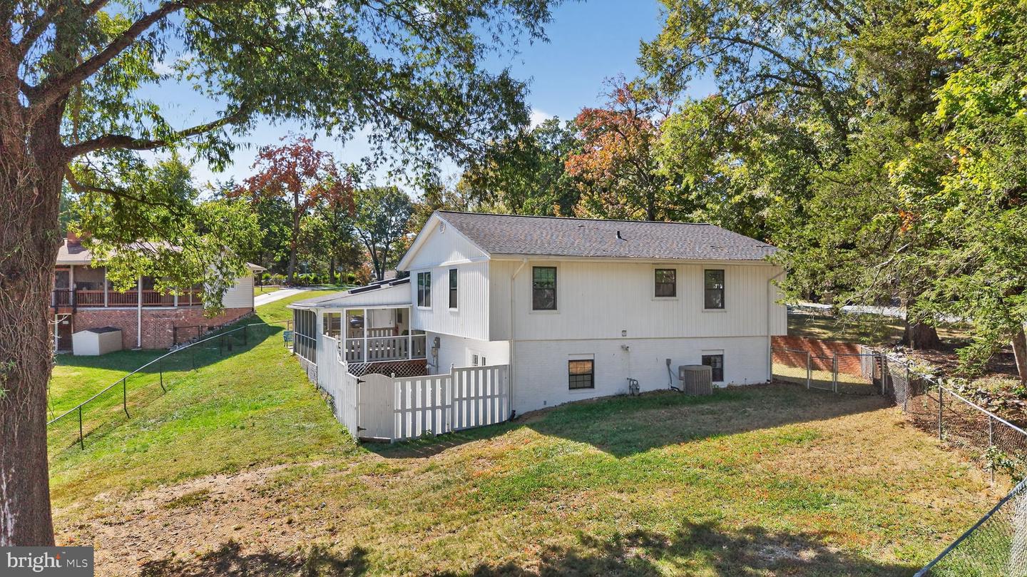 2 PAWNEE DR, FREDERICKSBURG, Virginia 22401, 5 Bedrooms Bedrooms, ,3 BathroomsBathrooms,Residential,For sale,2 PAWNEE DR,VAFB2009030 MLS # VAFB2009030 2 PAWNEE DR, FREDERICKSBURG, Virginia 22401, 5 Bedrooms Bedrooms, ,3 BathroomsBathrooms,Residential,For sale,2 PAWNEE DR,VAFB2009030 MLS # VAFB2009030