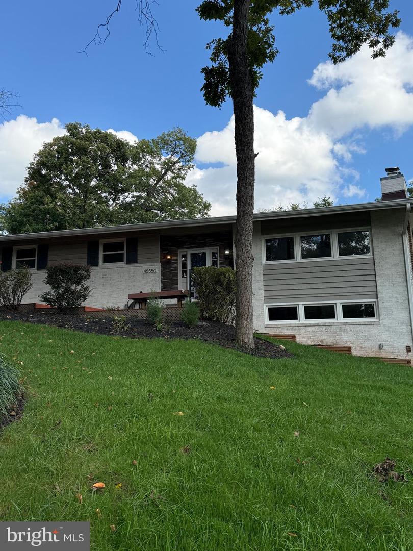 45550 LAKESIDE DR, STERLING, Virginia 20165, 3 Bedrooms Bedrooms, ,3 BathroomsBathrooms,Residential,For sale,45550 LAKESIDE DR,VALO2108194 MLS # VALO2108194