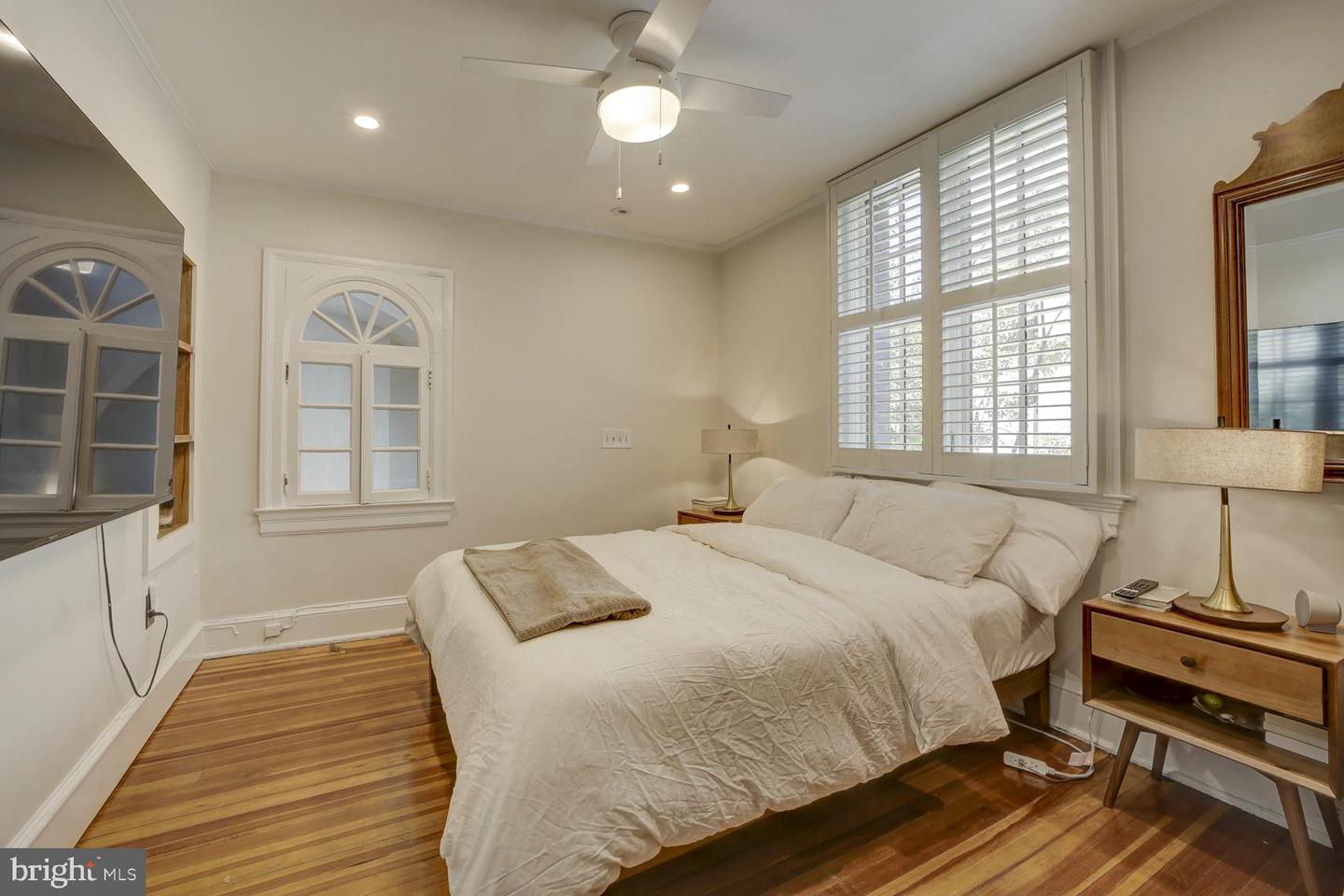 2633 15TH ST NW #8, WASHINGTON, District Of Columbia 20009, 4 Bedrooms Bedrooms, ,2 BathroomsBathrooms,Residential,For sale,2633 15TH ST NW #8,DCDC2225280 MLS # DCDC2225280