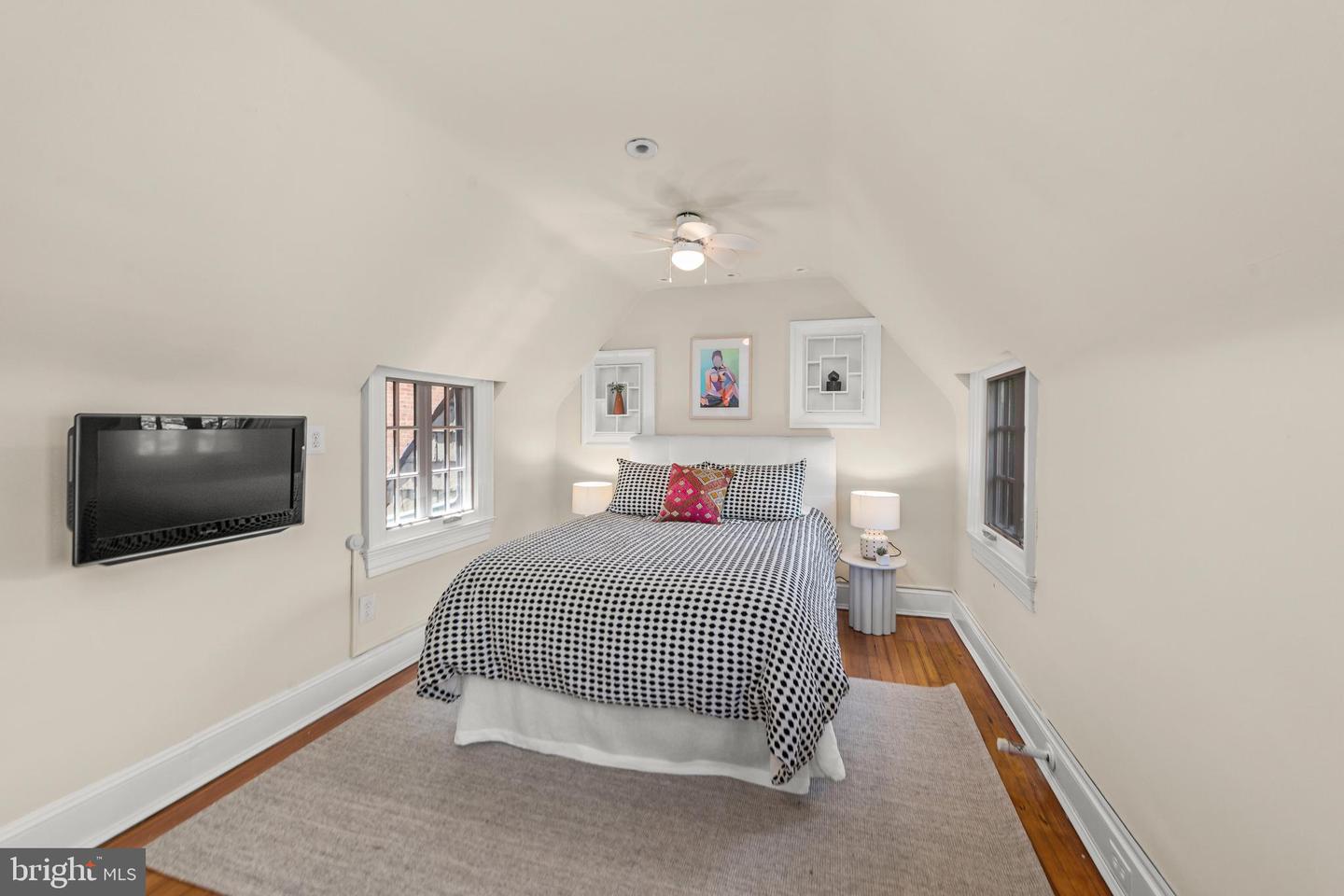 2633 15TH ST NW #8, WASHINGTON, District Of Columbia 20009, 4 Bedrooms Bedrooms, ,2 BathroomsBathrooms,Residential,For sale,2633 15TH ST NW #8,DCDC2225280 MLS # DCDC2225280