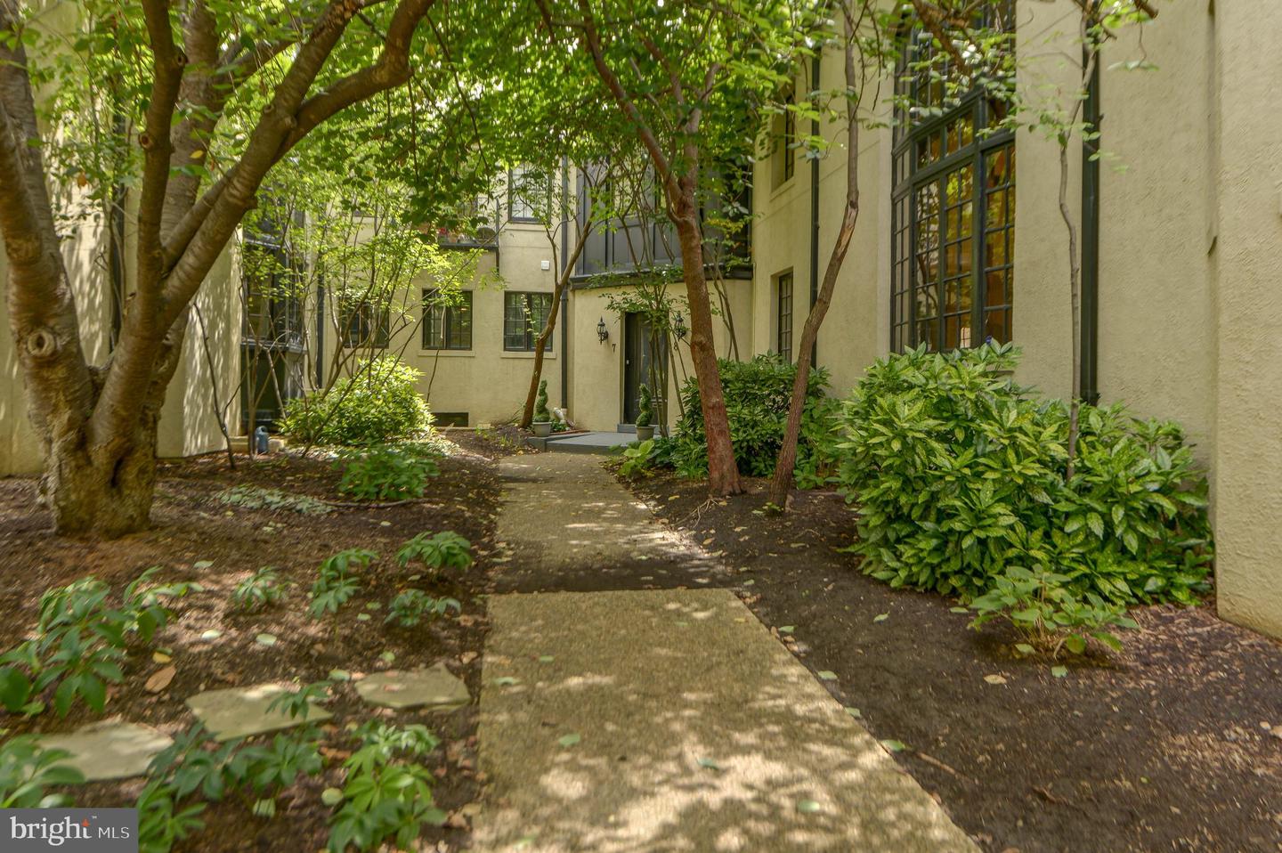 2633 15TH ST NW #8, WASHINGTON, District Of Columbia 20009, 4 Bedrooms Bedrooms, ,2 BathroomsBathrooms,Residential,For sale,2633 15TH ST NW #8,DCDC2225280 MLS # DCDC2225280
