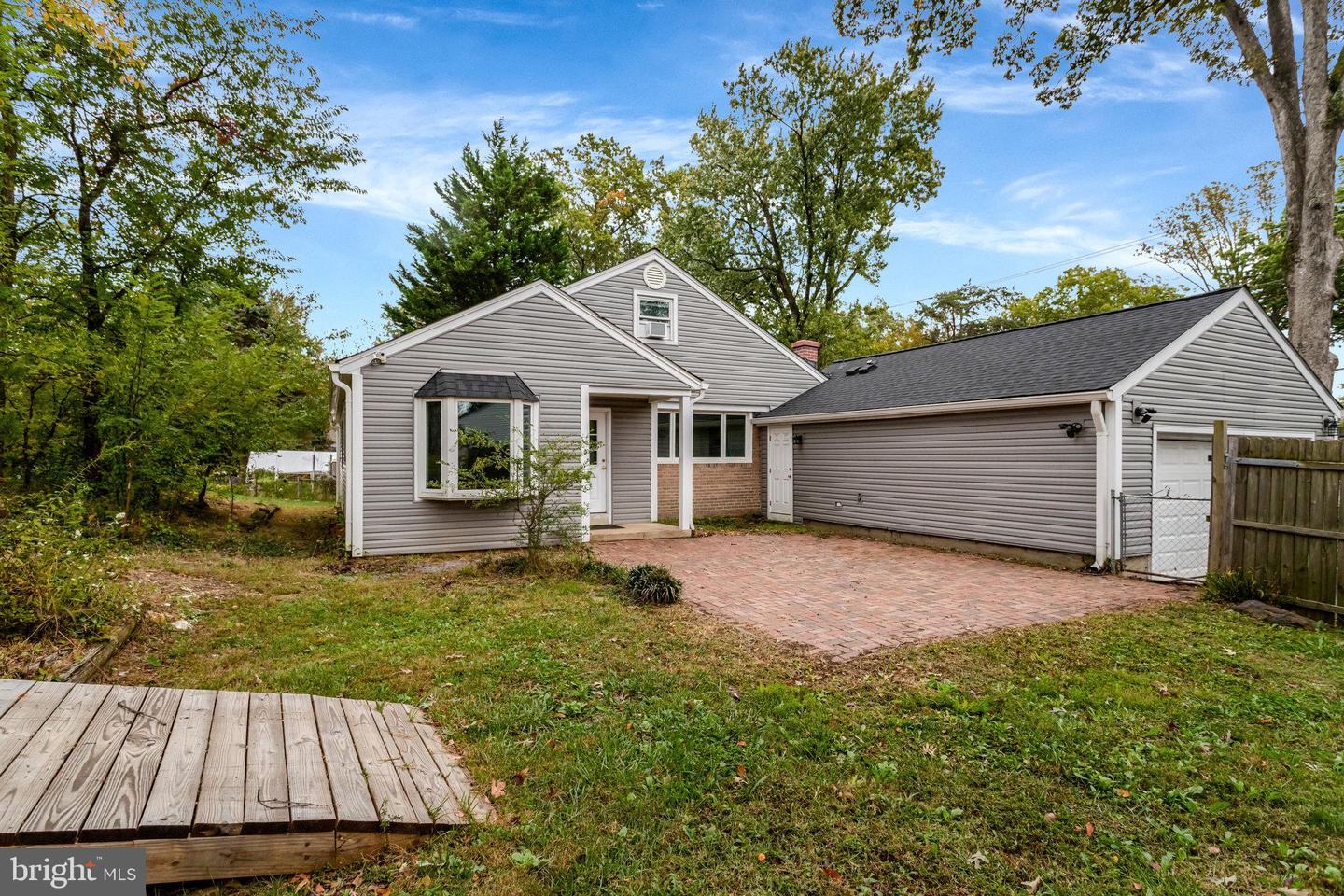 7704 THOR DR, ANNANDALE, Virginia 22003, 4 Bedrooms Bedrooms, ,2 BathroomsBathrooms,Residential,For sale,7704 THOR DR,VAFX2273006 MLS # VAFX2273006 7704 THOR DR, ANNANDALE, Virginia 22003, 4 Bedrooms Bedrooms, ,2 BathroomsBathrooms,Residential,For sale,7704 THOR DR,VAFX2273006 MLS # VAFX2273006