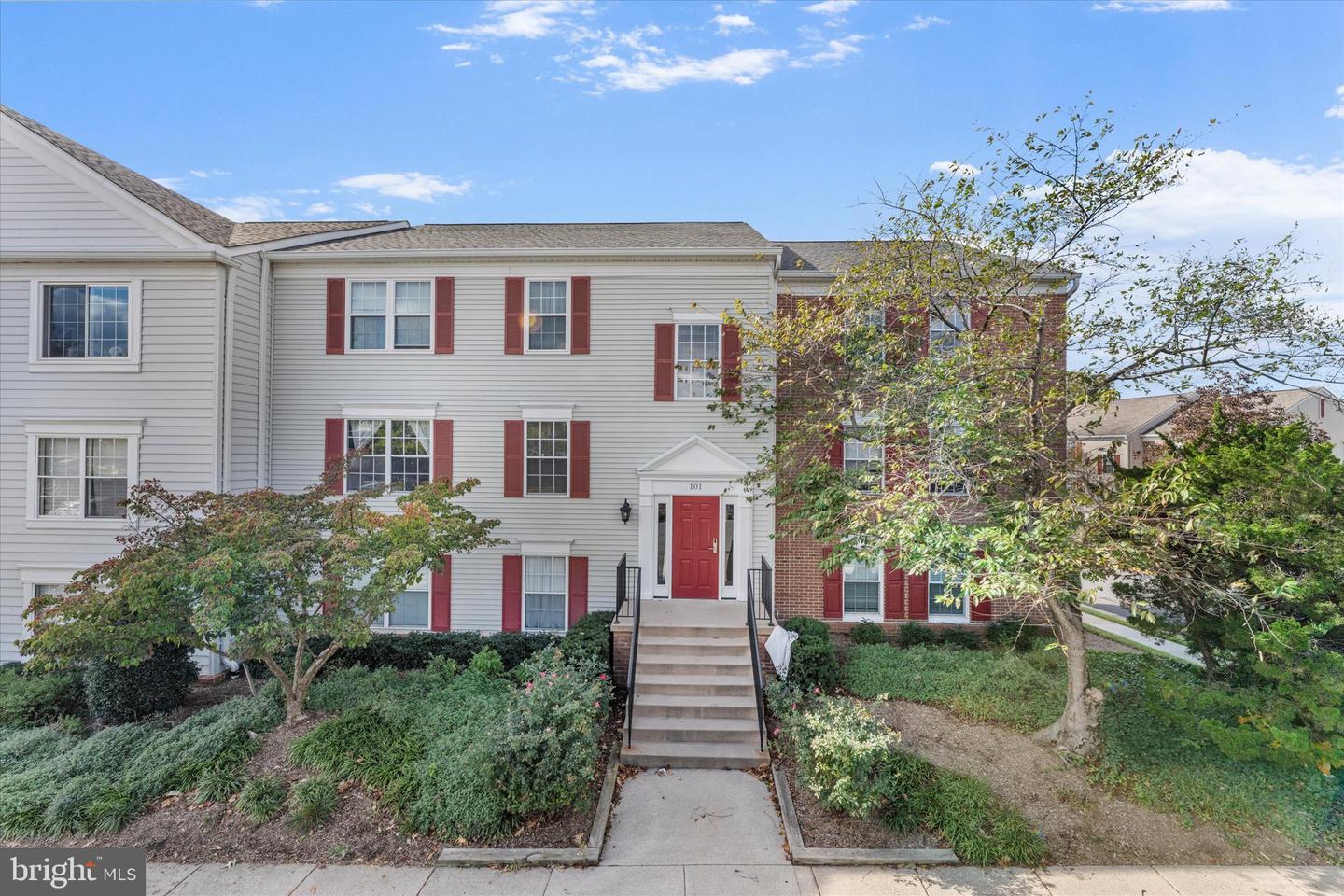 101 FORT EVANS RD SE #F, LEESBURG, Virginia 20175, 1 Bedroom Bedrooms, ,1 BathroomBathrooms,Residential,For sale,101 FORT EVANS RD SE #F,VALO2108622 MLS # VALO2108622 101 FORT EVANS RD SE #F, LEESBURG, Virginia 20175, 1 Bedroom Bedrooms, ,1 BathroomBathrooms,Residential,For sale,101 FORT EVANS RD SE #F,VALO2108622 MLS # VALO2108622