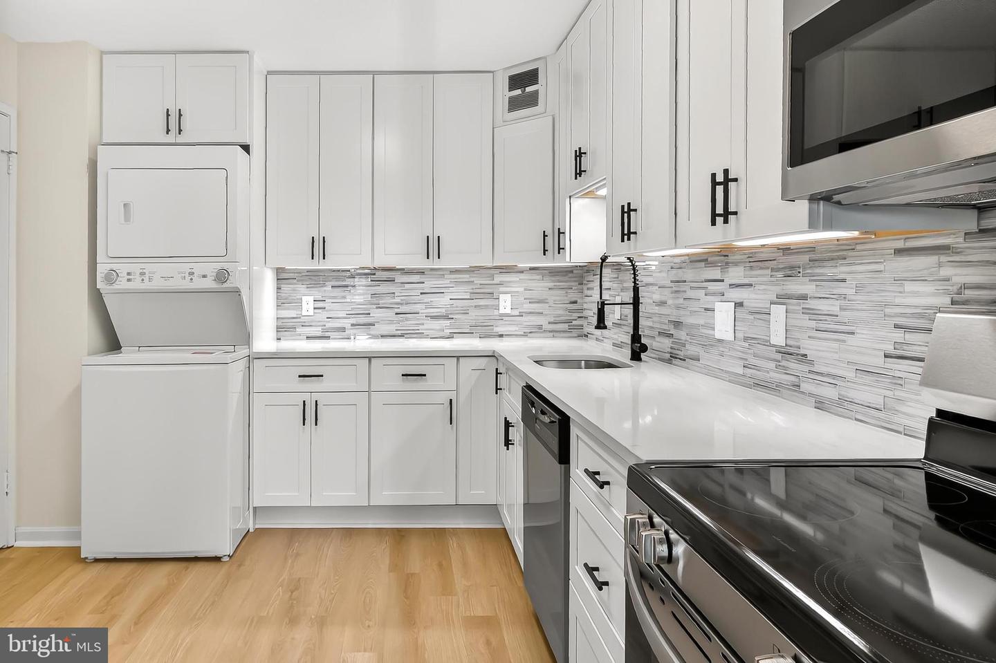 205 YOAKUM PKWY #1509, ALEXANDRIA, Virginia 22304, 2 Bedrooms Bedrooms, ,2 BathroomsBathrooms,Residential,For sale,205 YOAKUM PKWY #1509,VAAX2050726 MLS # VAAX2050726 205 YOAKUM PKWY #1509, ALEXANDRIA, Virginia 22304, 2 Bedrooms Bedrooms, ,2 BathroomsBathrooms,Residential,For sale,205 YOAKUM PKWY #1509,VAAX2050726 MLS # VAAX2050726