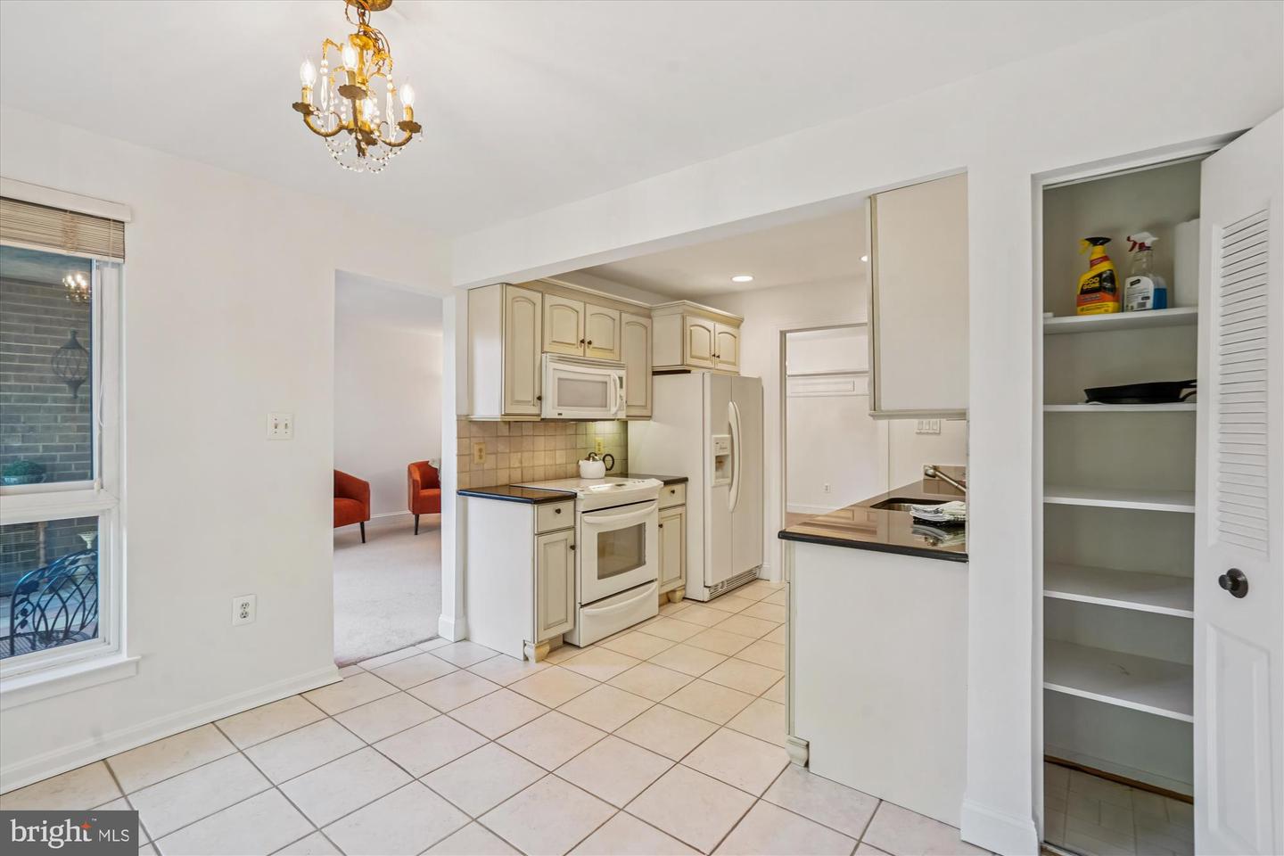 563 FLORIDA AVE #102, HERNDON, Virginia 20170, 3 Bedrooms Bedrooms, ,2 BathroomsBathrooms,Residential,For sale,563 FLORIDA AVE #102,VAFX2273936 MLS # VAFX2273936 563 FLORIDA AVE #102, HERNDON, Virginia 20170, 3 Bedrooms Bedrooms, ,2 BathroomsBathrooms,Residential,For sale,563 FLORIDA AVE #102,VAFX2273936 MLS # VAFX2273936