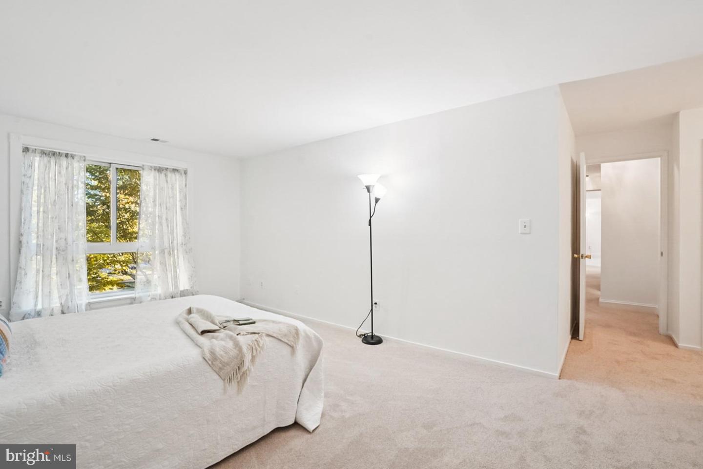 563 FLORIDA AVE #102, HERNDON, Virginia 20170, 3 Bedrooms Bedrooms, ,2 BathroomsBathrooms,Residential,For sale,563 FLORIDA AVE #102,VAFX2273936 MLS # VAFX2273936 563 FLORIDA AVE #102, HERNDON, Virginia 20170, 3 Bedrooms Bedrooms, ,2 BathroomsBathrooms,Residential,For sale,563 FLORIDA AVE #102,VAFX2273936 MLS # VAFX2273936