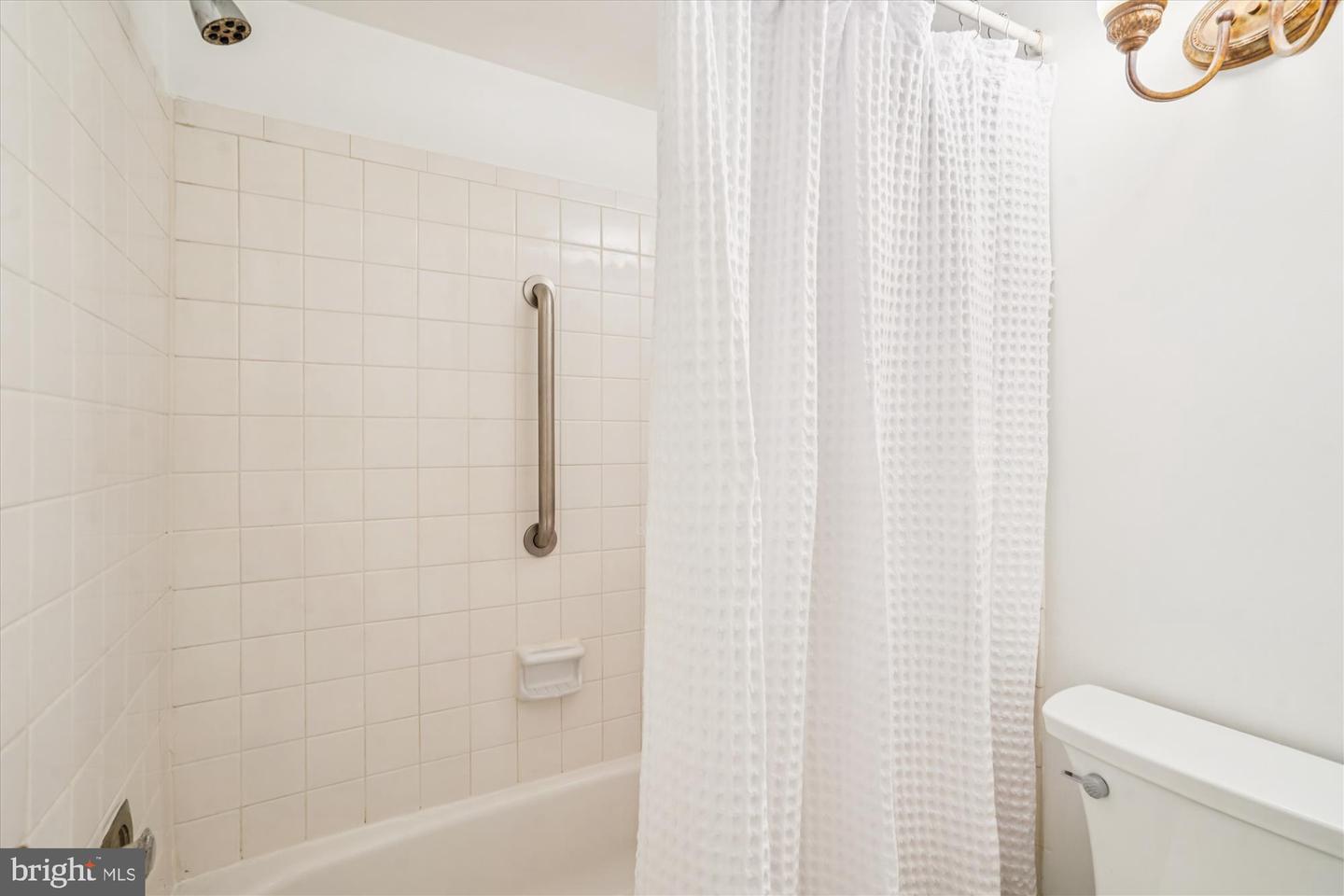 563 FLORIDA AVE #102, HERNDON, Virginia 20170, 3 Bedrooms Bedrooms, ,2 BathroomsBathrooms,Residential,For sale,563 FLORIDA AVE #102,VAFX2273936 MLS # VAFX2273936 563 FLORIDA AVE #102, HERNDON, Virginia 20170, 3 Bedrooms Bedrooms, ,2 BathroomsBathrooms,Residential,For sale,563 FLORIDA AVE #102,VAFX2273936 MLS # VAFX2273936