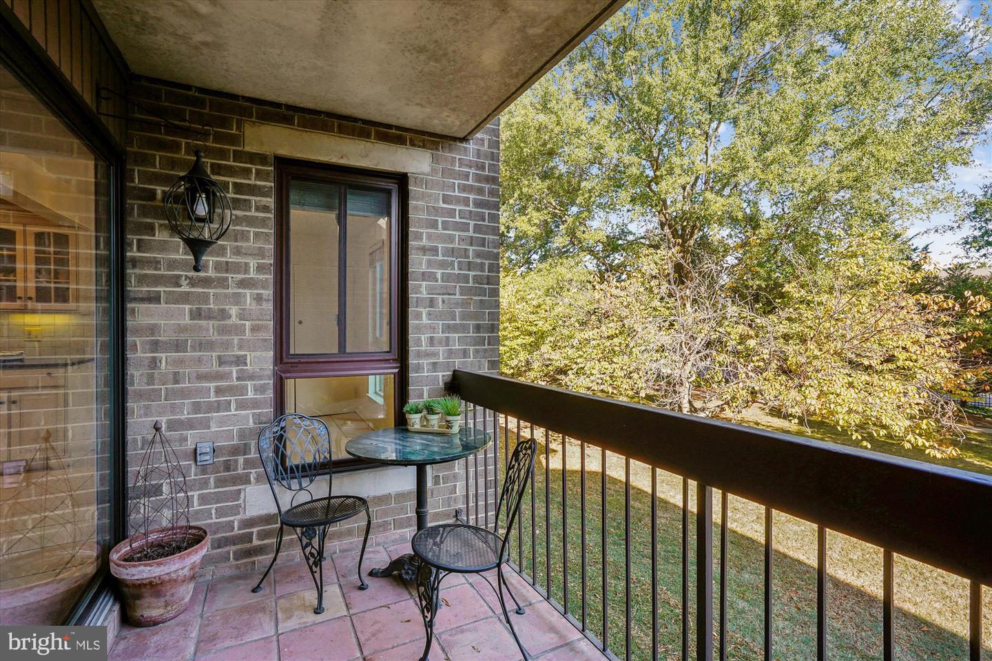 563 FLORIDA AVE #102, HERNDON, Virginia 20170, 3 Bedrooms Bedrooms, ,2 BathroomsBathrooms,Residential,For sale,563 FLORIDA AVE #102,VAFX2273936 MLS # VAFX2273936 563 FLORIDA AVE #102, HERNDON, Virginia 20170, 3 Bedrooms Bedrooms, ,2 BathroomsBathrooms,Residential,For sale,563 FLORIDA AVE #102,VAFX2273936 MLS # VAFX2273936